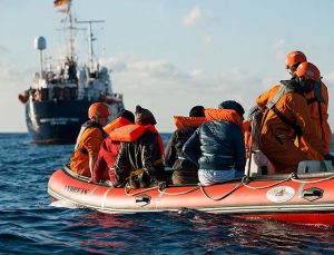 Akdeniz’de göçmen faciası! 43 göçmen boğuldu