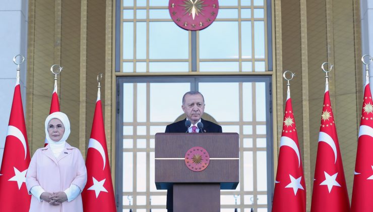 “15 Temmuz’da Türkiye’nin geçilmez olduğu bir kez daha görülmüştür”