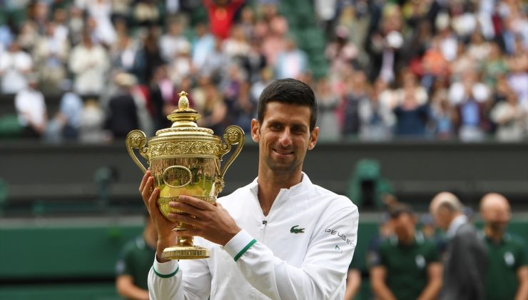Djokovic, Wimbledon’daki 6. şampiyonluğuna ulaştı