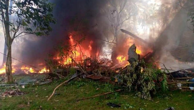 Filipinler’de 96 kişiyi taşıyan askeri uçak düştü