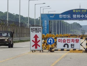 Kuzey ve Güney Kore arasında tarihi telefon görüşmesi