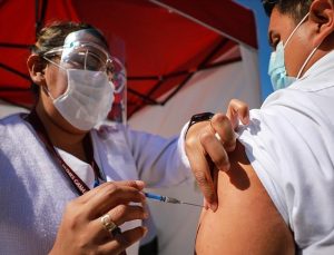 Meksika’da sahte Covid-19 aşı belgesine 6 yıla kadar hapis cezası