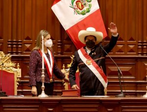 Peru Devlet Başkanı seçilen Pedro Castillo yemin etti