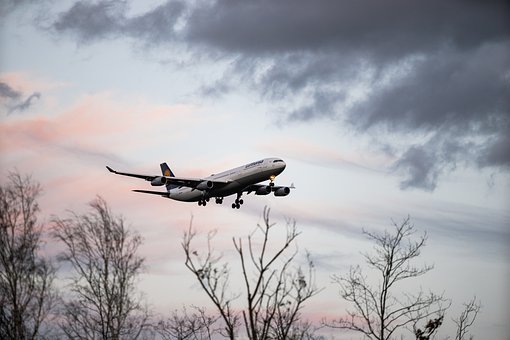 Rusya’da irtibatın koptuğu yolcu uçağının enkazı bulundu