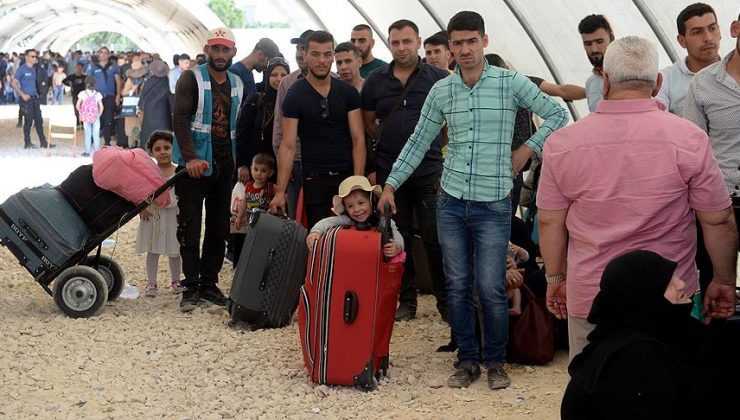 Suriyelilerin bayram dönüşleri başladı