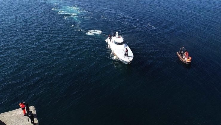 Doğu Akdeniz’de içerisinde 45 kişinin bulunduğu tekne battı