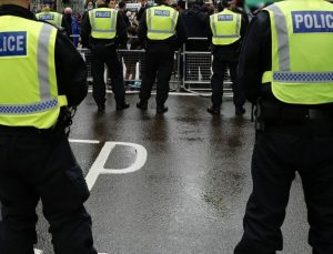 Oldham’ın ilk kadın Müslüman Konsey Başkanı’nın aracı kundaklandı