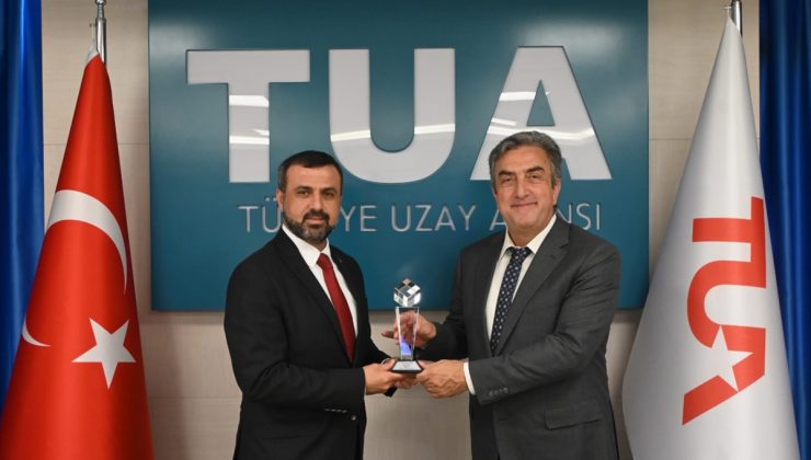 Türkiye Uzay Ajansı’na ödül verildi