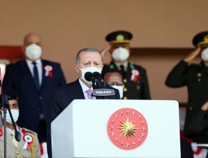 “FETÖ ile ilişkili 21 bin TSK mensubunun orduyla ilişkisi kesildi”