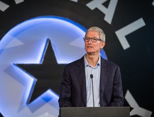 Apple’den Tim Cook’a 750 milyon dolarlık hisse