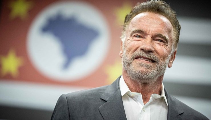 Arnold Schwarzenegger: ABD Başkanı olmanın formülünü biliyorum