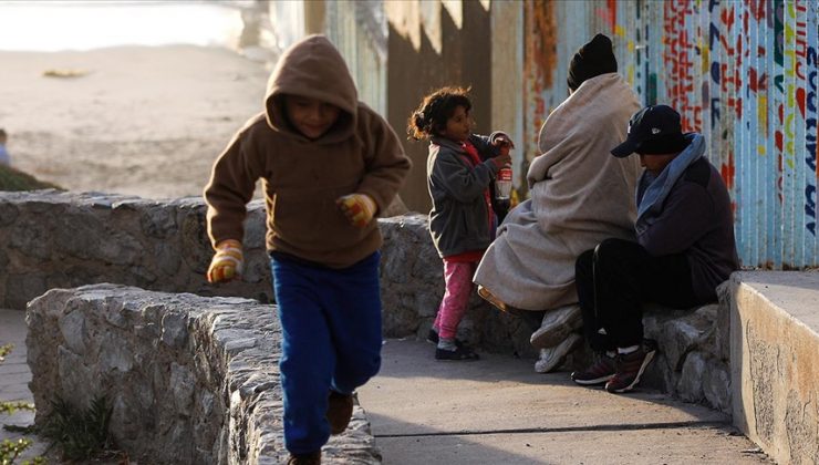 ABD sığınmacıları Meksika’da bekletme uygulamasına geri dönüyor