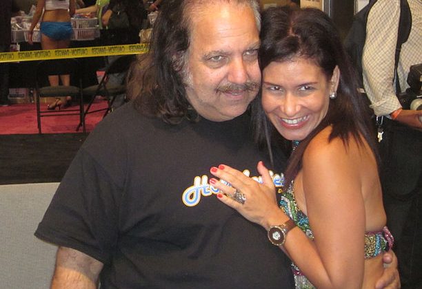 Porno yıldızı Ron Jeremy 30 cinsel saldırı suçlamasıyla yargılanacak