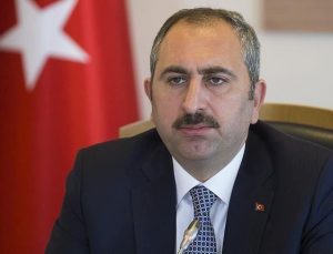 Adalet Bakanı Abdülhamit Gül yangın bölgelerinde incelemelerde bulundu