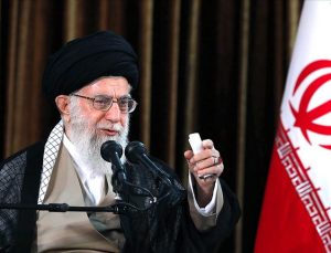 İran lideri Hamaney: “Afganistan’daki krizlerin kaynağı ABD’dir”
