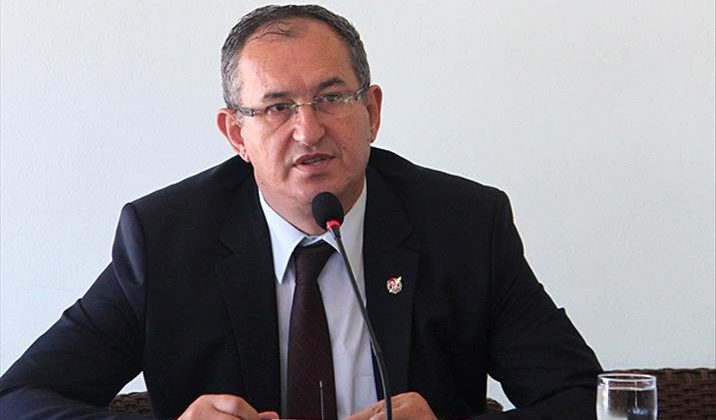 ‘Kızılay Başkanı Kerem Kınık 13 maaş alıyor’ iddiası