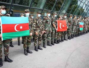 Azerbaycan, Türkiye’ye üçüncü ekibi gönderdi