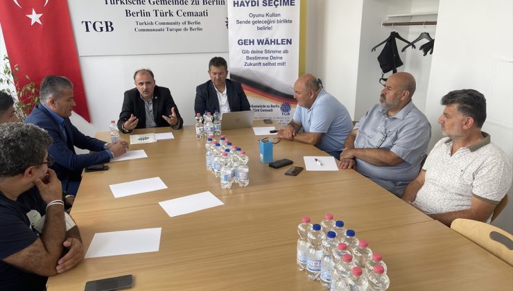 Berlin Türk Cemaati, Almanya`da seçime katılım çağrısı yaptı