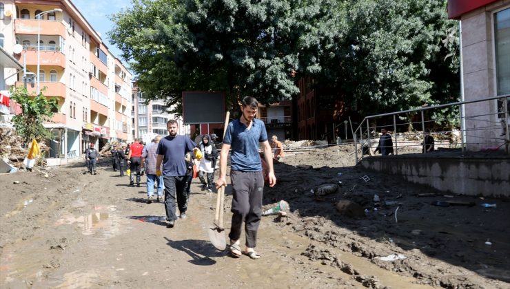 Bozkurt`ta arama kurtarma çalışmaları sürüyor