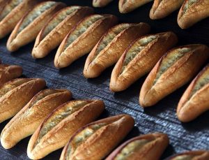 Mısır’da ekmeğe yüzde 300 zam geldi