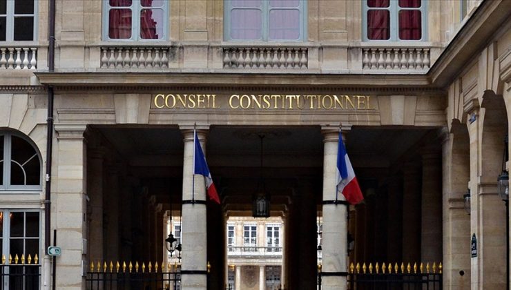 Fransa Anayasa Konseyi, ‘İslamofobik’ yasayı onayladı