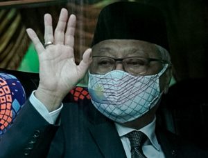 Malezya’nın yeni Başbakanı İsmail Sabri Yakub, görevine başladı