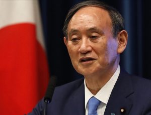 Japonya Başbakanı Suga’dan Kovid-19’a karşı iş dünyasına ‘evden çalışın’ çağrısı