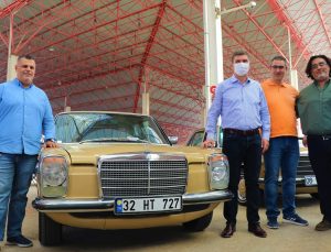 Klasik otomobil tutkunları Burdur’da buluştu