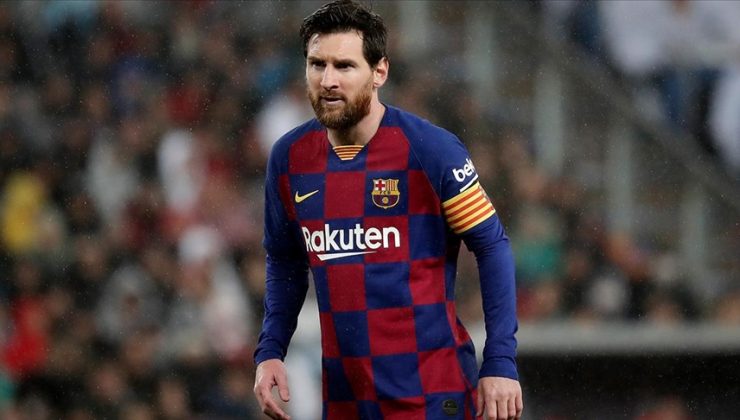 Messi Barcelona’dan ayrılıyor