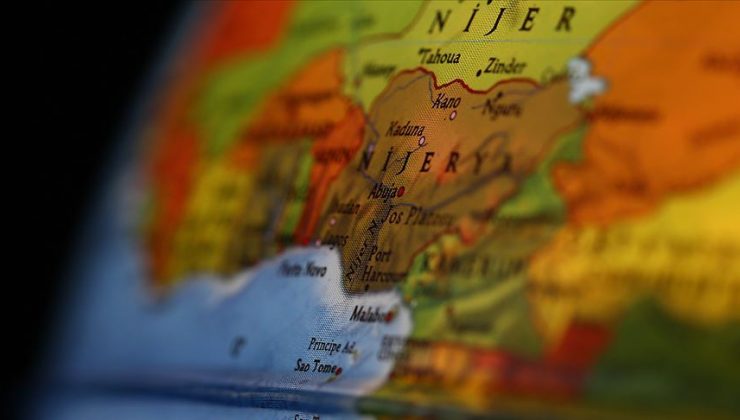 Nijerya’da trafik kazası: 10 kişi hayatını kaybetti