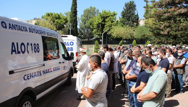 Manavgat`ta yaşamını yitiren 2 orman işçisi için tören düzenlendi