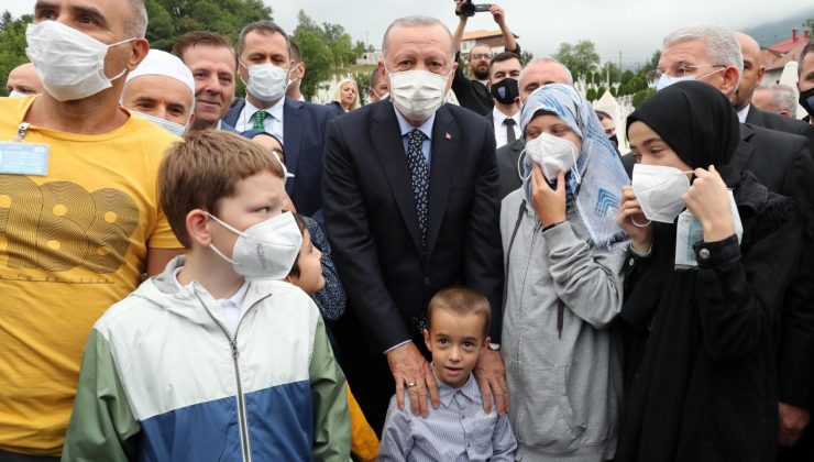 Cumhurbaşkanı Erdoğan’a Bosna Hersek’te yoğun ilgi