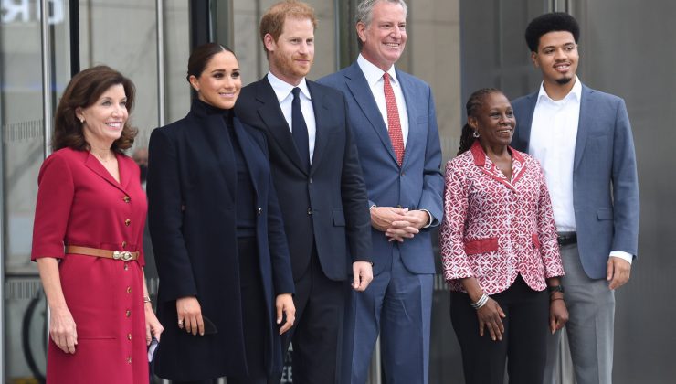 Prens Harry ve Meghan Markle’den aşı teşviki