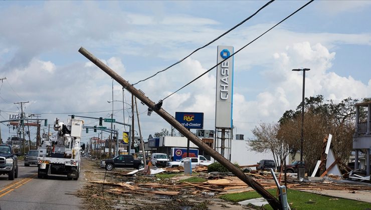 ABD’nin Louisiana eyaletinde İda Kasırgası yıkıma neden oldu