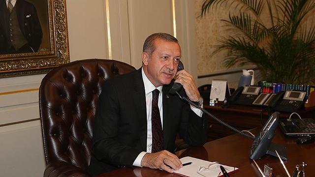 Cumhurbaşkanı Erdoğan’dan “Filenin Efeleri”ne tebrik telefonu