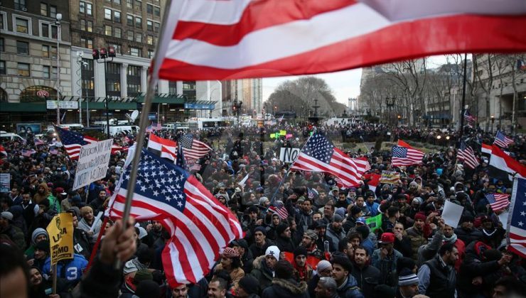 Washington’da Kongre baskınında tutuklananlar için destek gösterisi