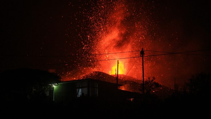 La Palma’da uçuşlar durduruldu