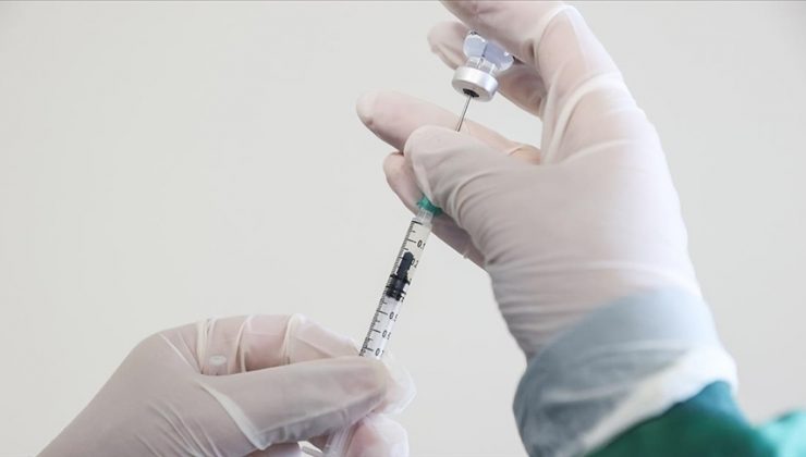 EMA Moderna’nın 3. doz aşı başvurusunu inceliyor