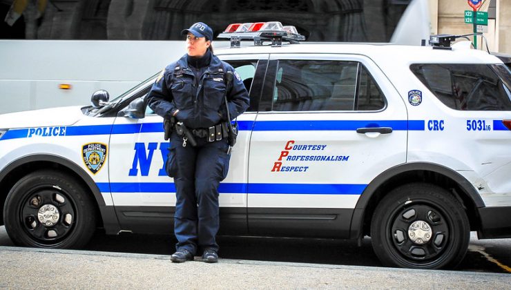 NYPD’ye aşı zorunluluğu: Pazartesi son!