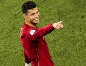Cristiano Ronaldo, MANU’ya golle döndü