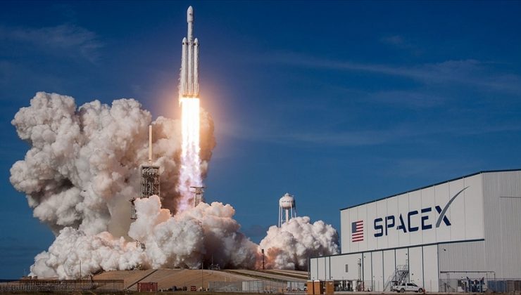 SpaceX turistleri dünyaya geri dönmeye hazırlanıyor
