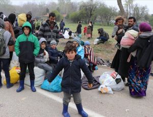 Tepki gösterilen sığınmacı kampı açıldı