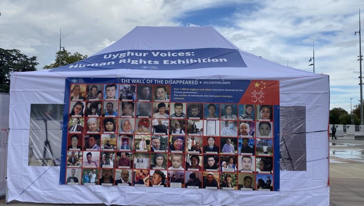 Uygur Türkleri Cenevre’de BM önünde fotoğraf sergisi açtı