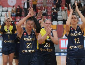 Türk derbisinde kazanan Fenerbahçe