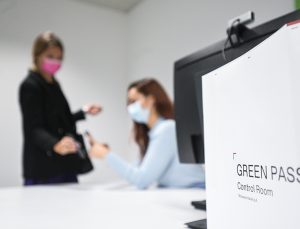 İtalya’da çalışanlara yönelik ‘Yeşil Geçiş’ sertifikası zorunluluğu başladı