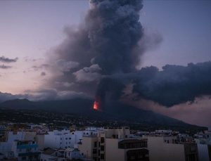 La Palma’da lavlar 24 günde 1458 binayı yakıp yıktı