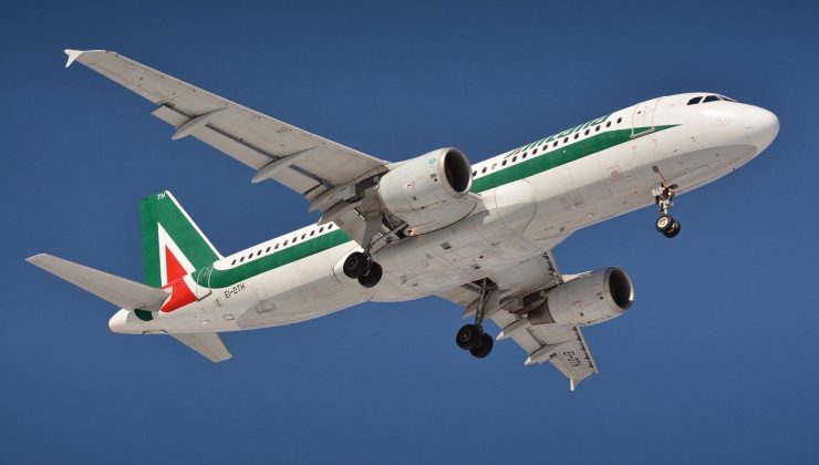 Alitalia son uçuşuyla faaliyetlerini noktaladı