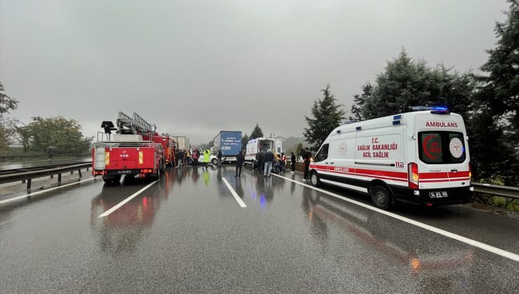 Anadolu Otoyolu’nda zincirleme kaza: 17 kişi yaralandı