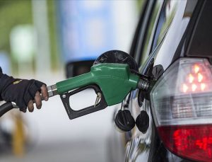 ABD’de petrol fiyatları 7 yılın en yüksek seviyesine ulaştı