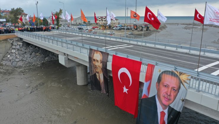 Selde zarar gören Çatalzeytin Köprüsü törenle açıldı